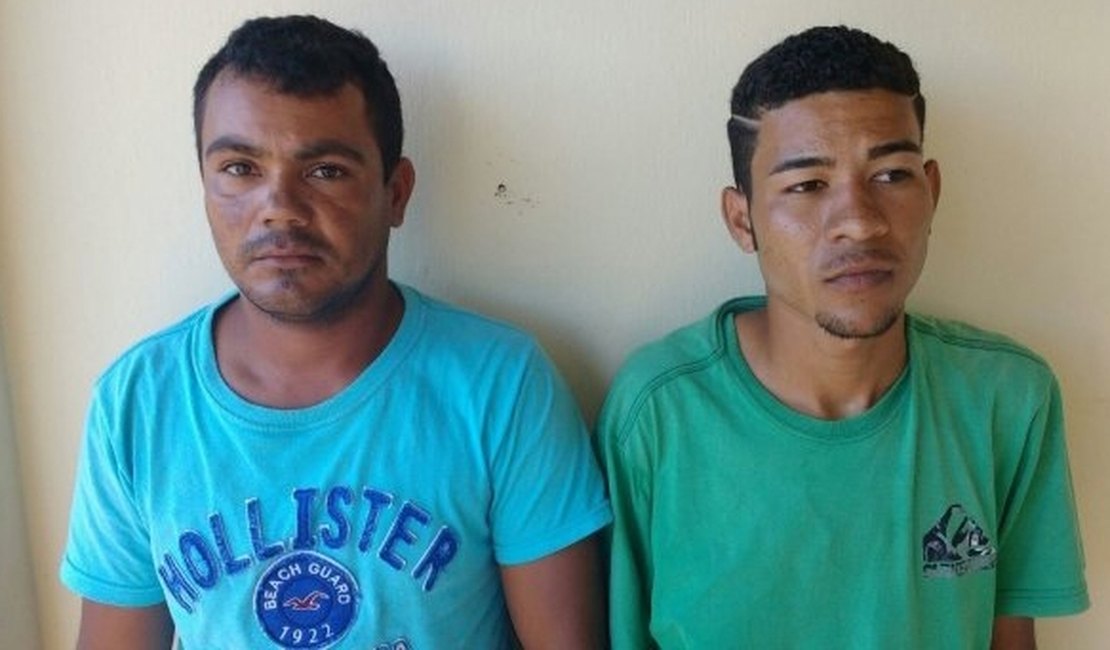 Dupla é presa com maconha e balança em Coruripe
