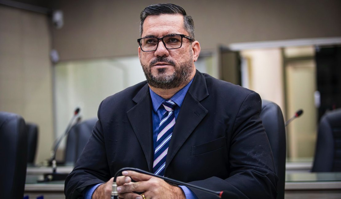 Mercado do Jaraguá: Leonardo Dias defende ampla discussão com Setor Produtivo