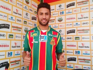 Elenco do CRB é apresentado no CT Ninho do Galo e direção anuncia mais um reforço