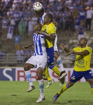 CSA enfrenta Confiança em Aracaju e pode carimbar classificação antecipada