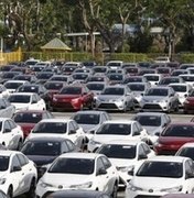 Venda de veículos novos cai 20,29% em julho, diz Fenabrave