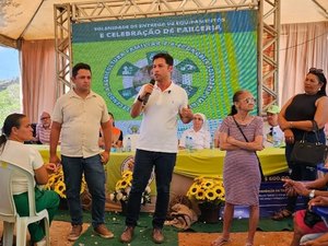 Rodrigo Cunha lança ações que vão beneficiar mais de 1,5 mil famílias da agricultura familiar