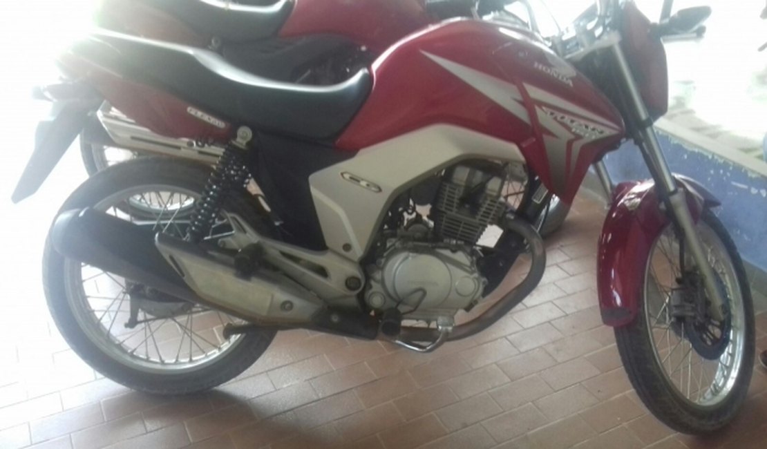 Força Tática recupera motocicleta roubada