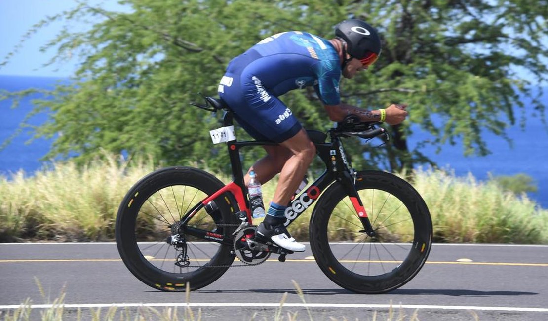 Prefeitura apoia triatleta maceioense no Ironman do Havaí