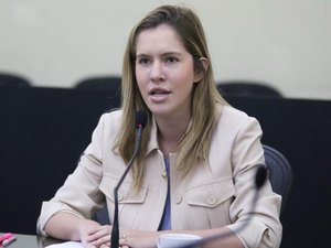 Cibele Moura apresenta projeto autorizando a criação de plano de carreira e subsídio para profissionais do Instituto Zumbi dos Palmares