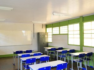 Rede Municipal de Educação deve implantar ensino híbrido a partir de 1º de março