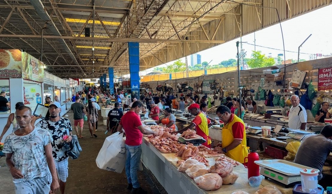 Mercados públicos e feiras livres terão horário especial no feriado de Corpus Christi