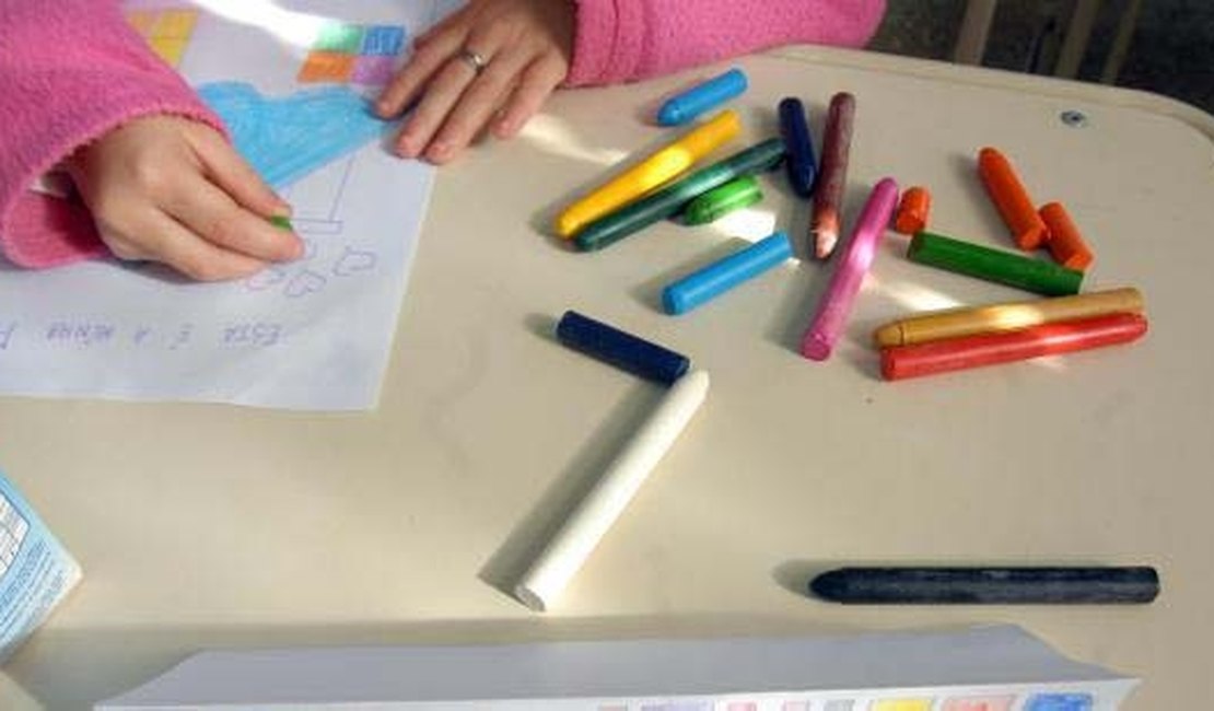 Material escolar deve ficar 10% mais caro em 2016