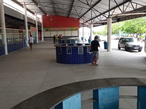 Isolamento social causa redução no movimento do terminal rodoviário de Arapiraca