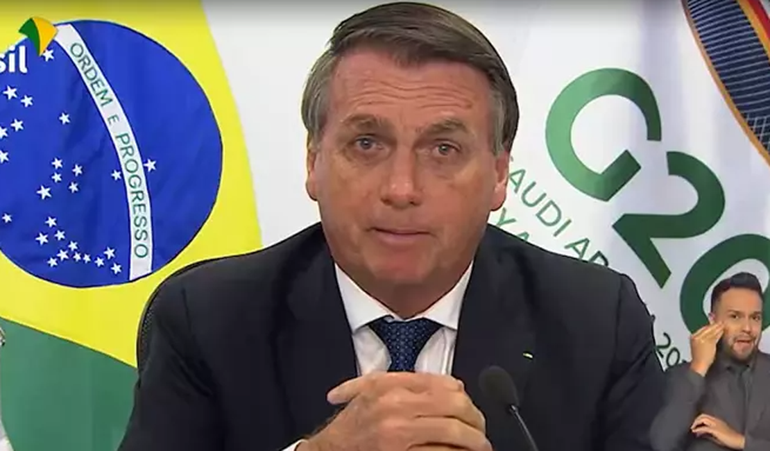 Bolsonaro fará 'live' nas redes seguida de pronunciamento de Natal na quinta