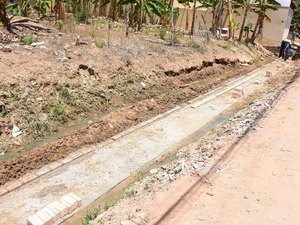 Prefeitura de Maragogi inicia construção de canal na rua Centenário