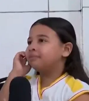 Menina de 9 anos chora ao falar sobre Dia das Mães ao vivo e viraliza