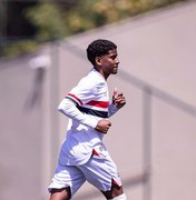 Jovem da base do São Paulo é baleado durante torneio amador no Pontal