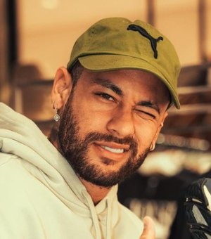 Neymar posta fotos com filhas Mavie e Helena juntas e encanta seguidores