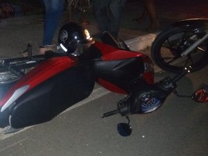 Motociclista perde controle em curva e cai de veículo em Arapiraca