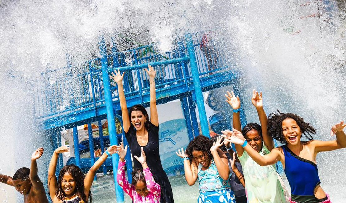 Primeira-Dama celebra aniversário em ação social histórica com crianças