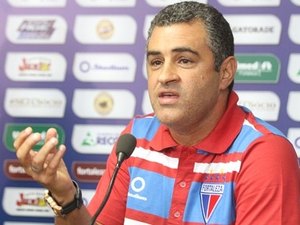 Marcelo Chamusca renova com o Fortaleza