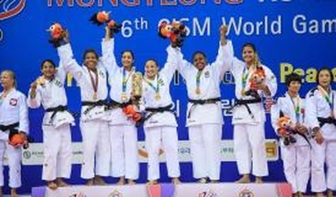 Brasil conquista ouro no judô feminino e masculino