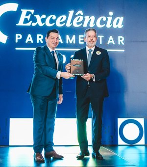 Considerado um dos políticos mais influentes do país, Arthur Lira recebe Prêmio Excelência Parlamentar 2025