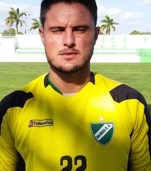 Murici anuncia retorno de Katê e contratação de goleiro