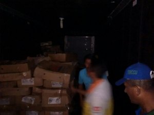 Quase 6 mil kg de alimentos estragados são apreendidos