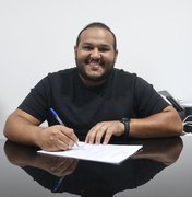 Prefeito assina ordem de serviço para construir CAF em Matriz de Camaragibe