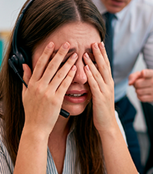 Juiz condena empresa de telemarketing por restringir uso de banheiro feminino