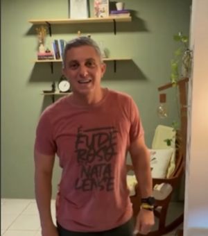 Homem viraliza por semelhança com Luciano Huck e apresentador reage