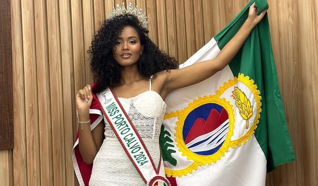 Atriz Laila Vieira é coroada Miss Porto Calvo