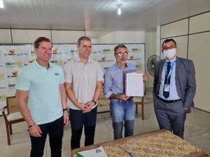 Emater e Caixa Econômica Federal assinam convênio para execução do Crédito Rural