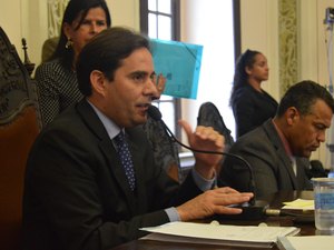 Líder do governo na Casa retorna de licença após período eleitoral