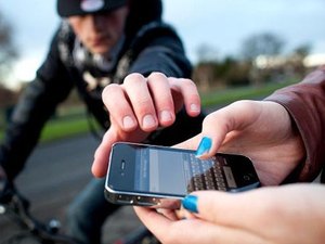 Turistas são assaltados em praia do Litoral Norte; criminosos fogem