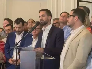 Eduardo Leite diz que irá renunciar ao governo do RS e confirma permanência no PSDB