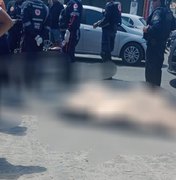 Motociclista e passageira morrem após moto ser atingida por caminhão na Av. Menino Marcelo