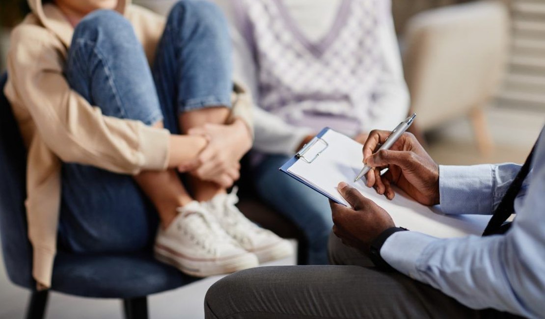 Tratamento obrigatório de depressão desde a infância é lei aprovada na Câmara de Maceió