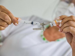 Quase 120 mil alagoanos já foram vacinados contra a Covid-19