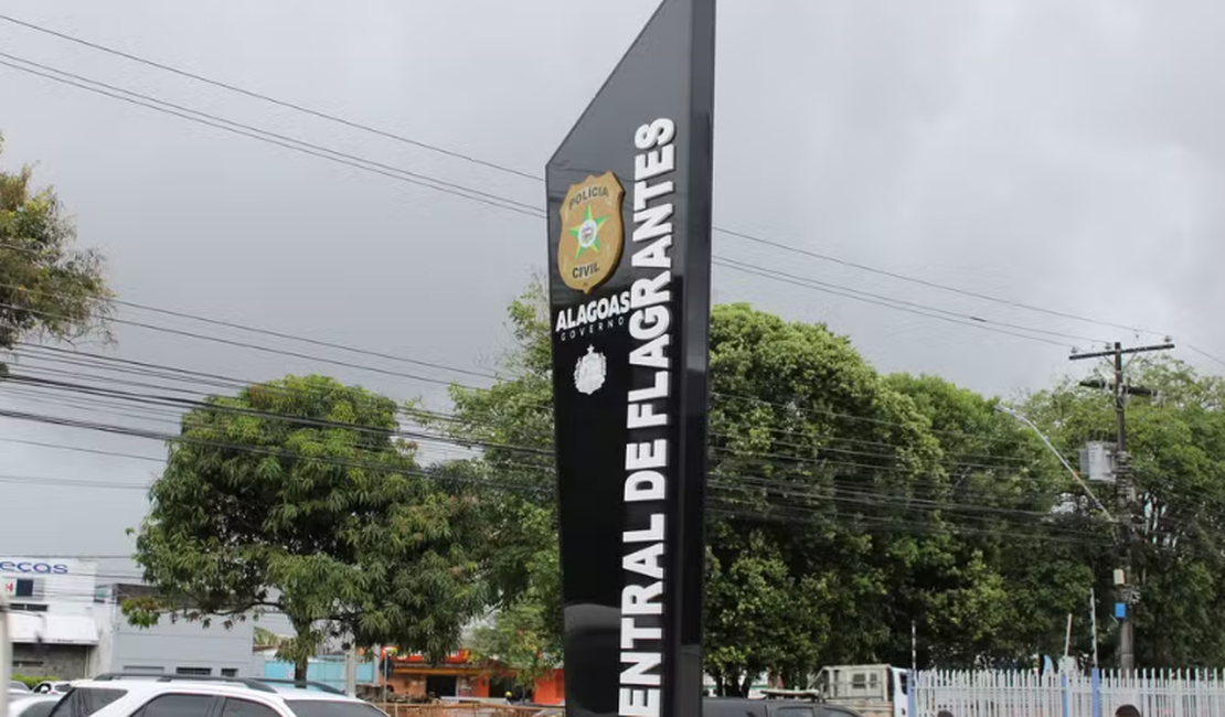 Homem é preso após agredir companheira e tentar enforcá-la em Maceió