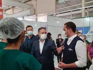 “Não é salvaguarda para aglomerar”, diz Ayres sobre novos leitos e estabilização