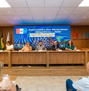 AMA reúne prefeitos e bancada federal para discutir impacto de pautas no Congresso Nacional