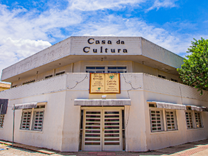 Biblioteca Municipal de Arapiraca se torna referência na execução de projetos literários inovadores