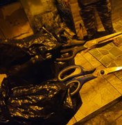 Mulher é presa por tentar matar marido a tesouradas em Maceió