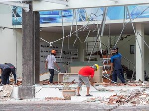 Sobe para 436 o número de mortos por terremoto na ilha de Lombok na Indonésia