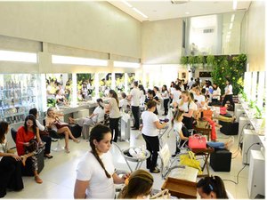 Rede de salões de beleza dispensa 40 funcionários em Maceió