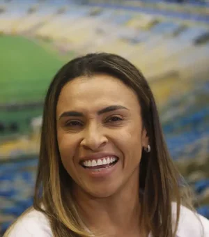 Com Marta como embaixadora, Tesouro quer atrair mais investidores
