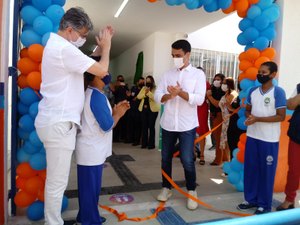 Bairro do Jacintinho ganha nova escola municipal