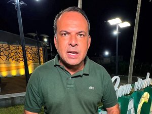 Atraso de salários a funcionários públicos e prestadores de serviço da Prefeitura de Piaçabuçu é inadmissível, denuncia Francisco Sales