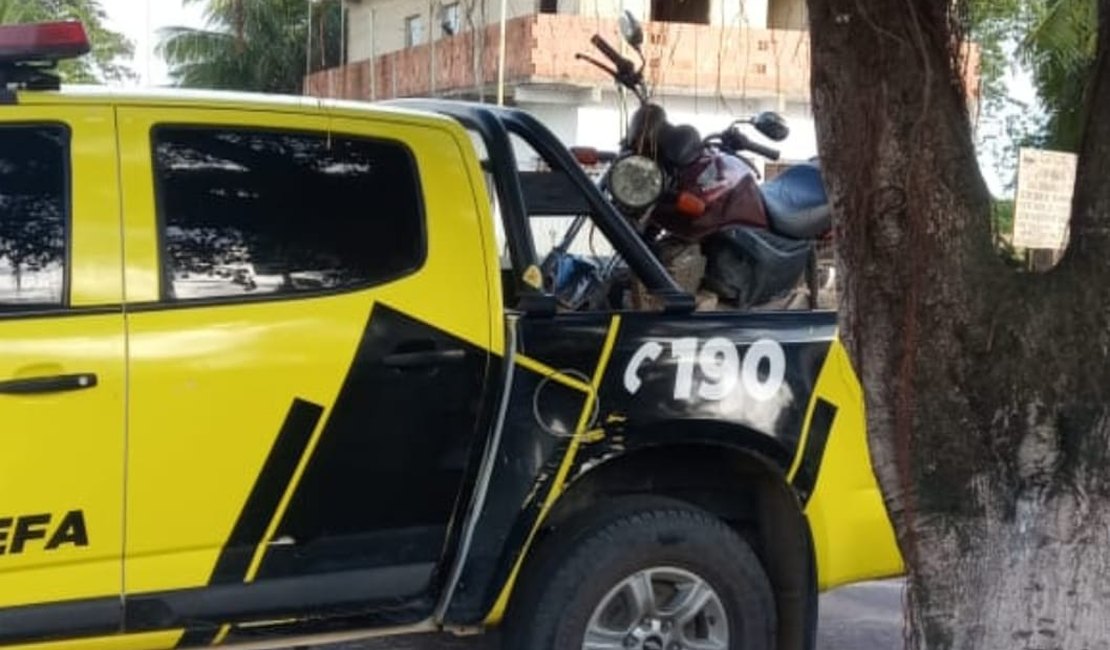 Moto roubada é abandonada em via pública de Maragogi