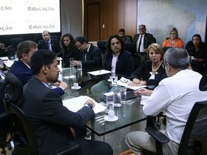 Ufal depende de desbloqueio de recursos pelo MEC para pagar contas