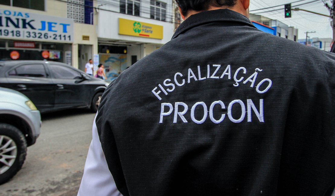 Procon Alagoas abre processo seletivo com 17 vagas e salário de 1,7 mil