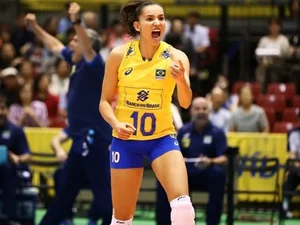 Seleção feminina de vôlei do Brasil vence Alemanha sem dificuldade